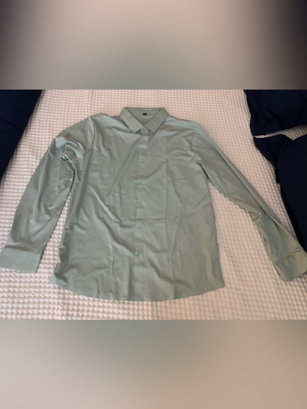 Men's Slim Fit Light Mint Green Dress Shirt Size Medium